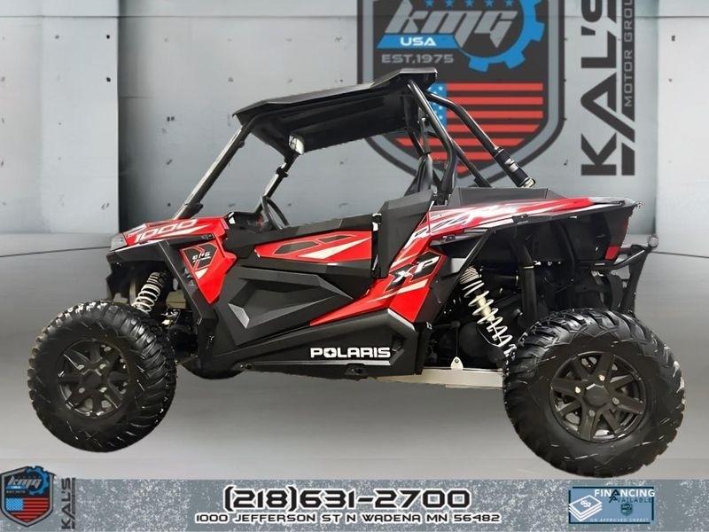 Polaris RZR XP 1000 EPS  2015