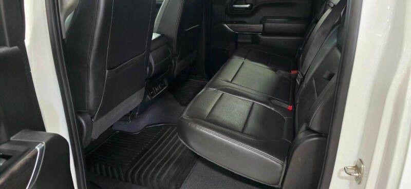 Chevrolet Silverado 1500 LTZ Crew Cab 4WD 2020