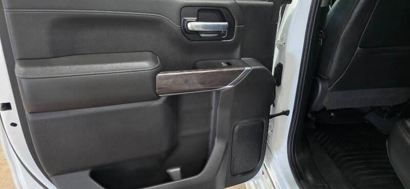 Chevrolet Silverado 1500 LTZ Crew Cab 4WD 2020