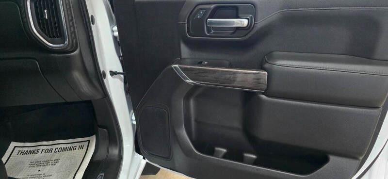 Chevrolet Silverado 1500 LTZ Crew Cab 4WD 2020