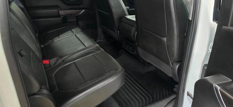 Chevrolet Silverado 1500 LTZ Crew Cab 4WD 2020