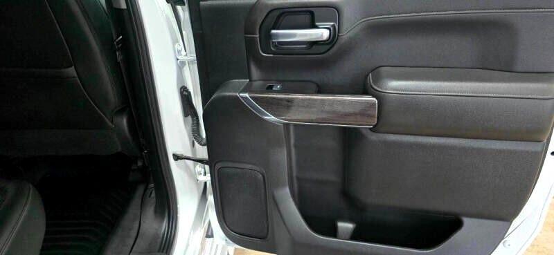 Chevrolet Silverado 1500 LTZ Crew Cab 4WD 2020