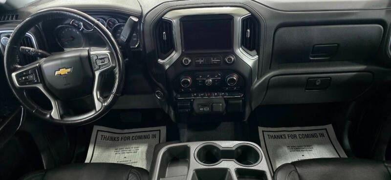 Chevrolet Silverado 1500 LTZ Crew Cab 4WD 2020