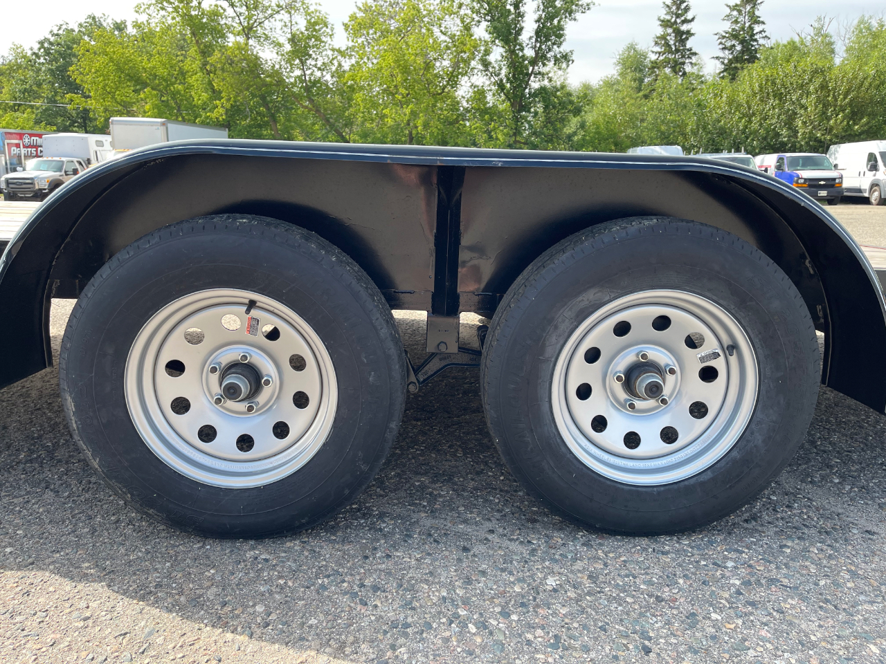 Bulldog 7x18' Irondog DT Car Hauler  2025 Bulldog 7x18' Irondog DT Car Hauler  2025