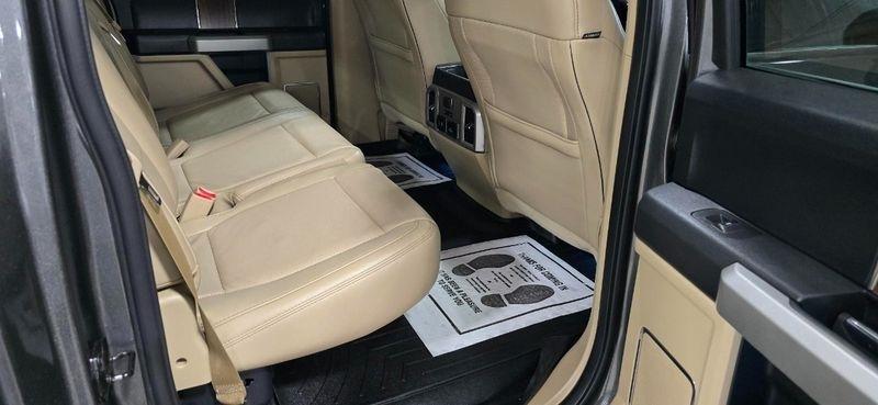 Ford F-150 Lariat SuperCrew 5.5-ft. Bed 4WD 2017