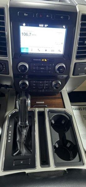 Ford F-150 Lariat SuperCrew 5.5-ft. Bed 4WD 2017
