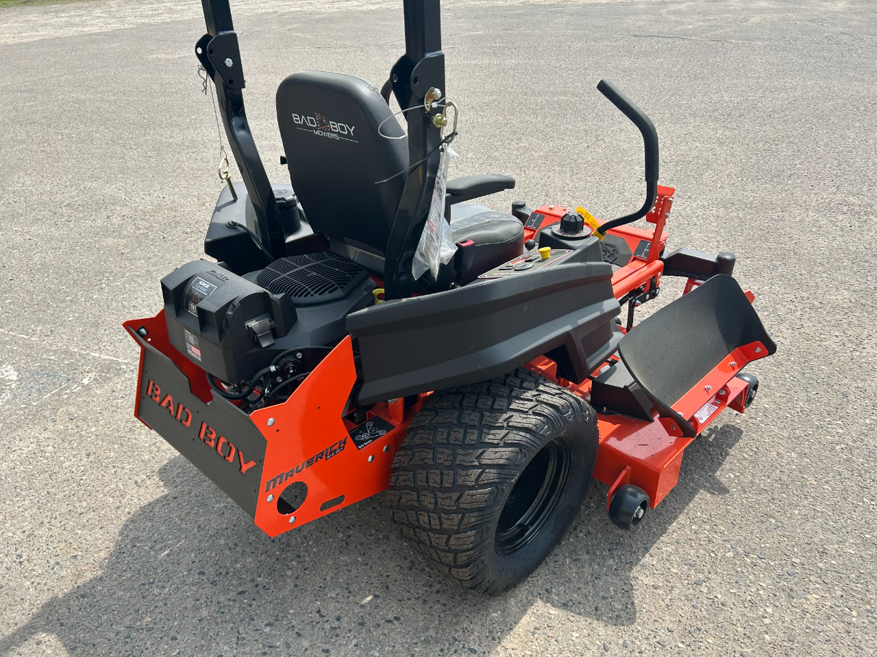 Bad Boy Mowers Maverick 60in Kohler Confidant 25HP  2025