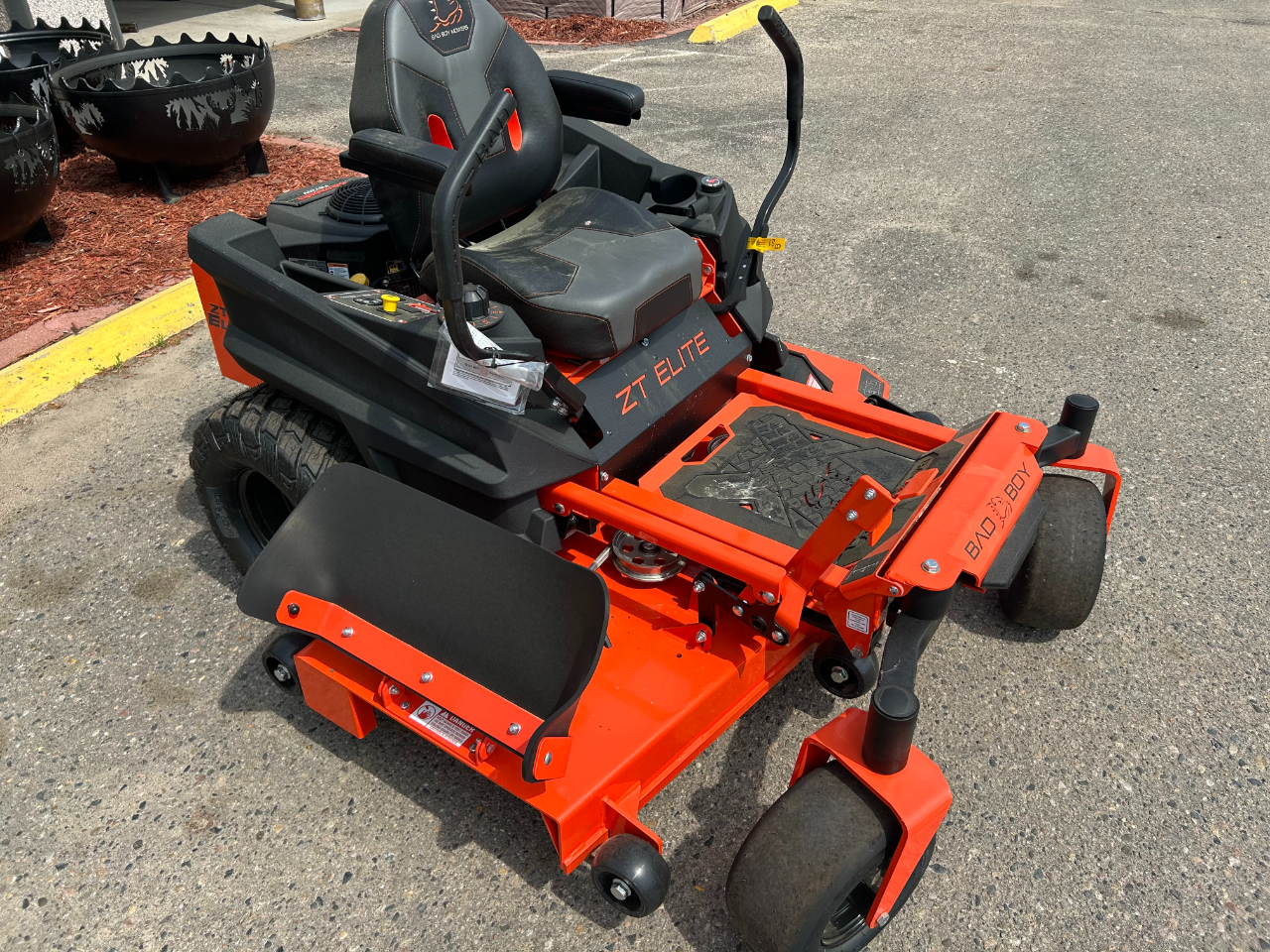 Bad Boy Mowers ZT Elite 60in Kawasaki FR730 24HP  2025