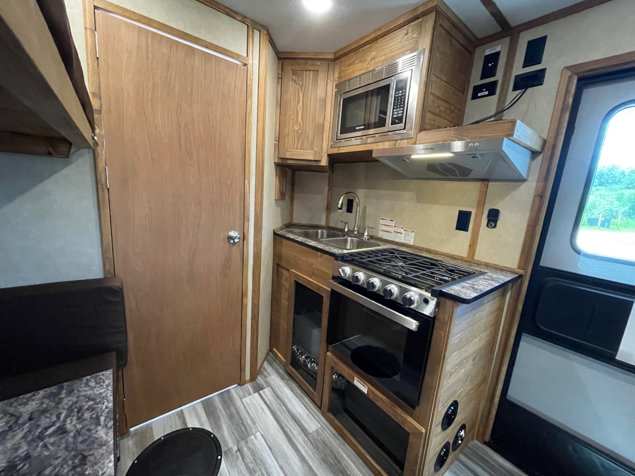 Ice Castle 8x17 Itasca Vacation Series  2026