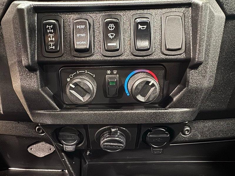 Polaris Ranger XP 1000 Northstar Ultimate Ride Command EPS  2024