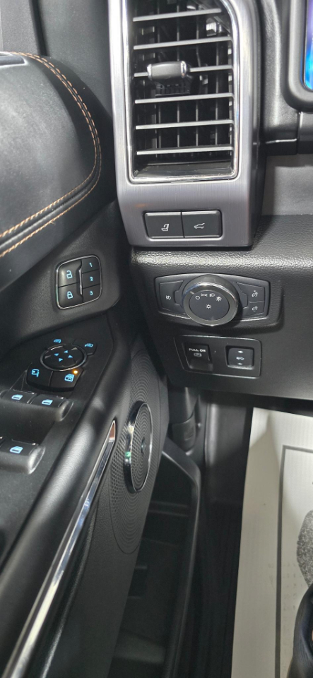 Ford Expedition Platinum 4WD 2020