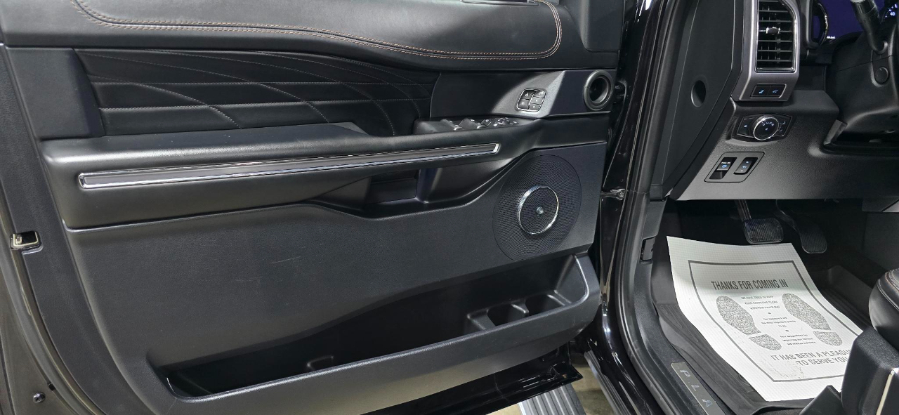 Ford Expedition Platinum 4WD 2020