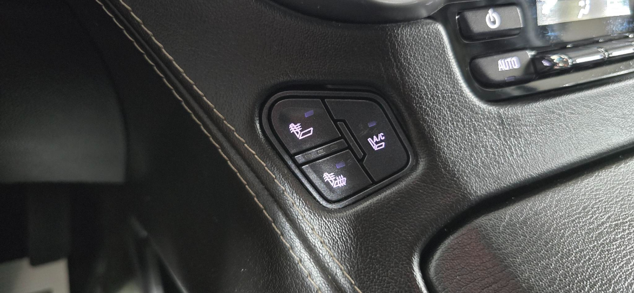 Chevrolet Suburban LTZ 1500 4WD 2015