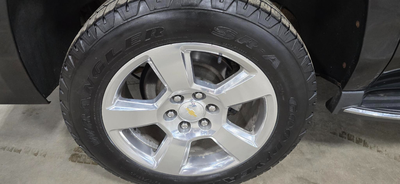 Chevrolet Suburban LTZ 1500 4WD 2015