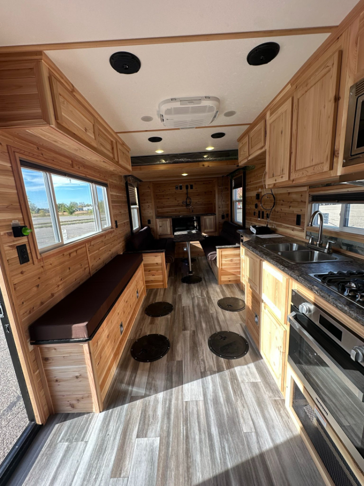 Ice Castle 8x21 Itasca ZR-21  2026