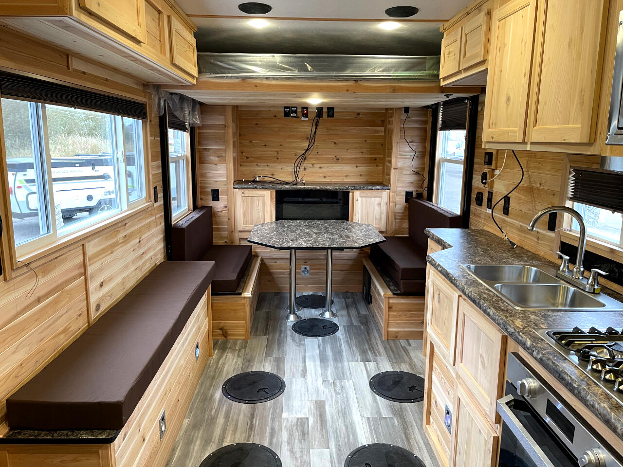 Ice Castle 8x18 Itasca ZR-18  2026