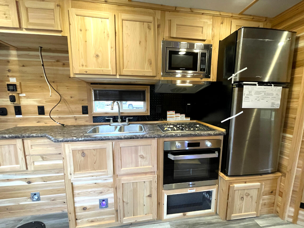 Ice Castle 8x18 Itasca ZR-18  2026