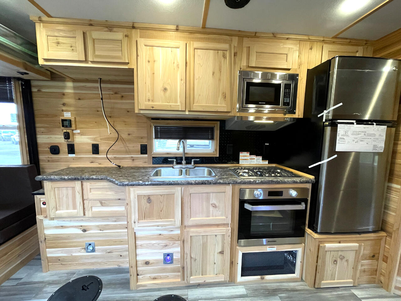 Ice Castle 8x18 Itasca ZR-18  2026