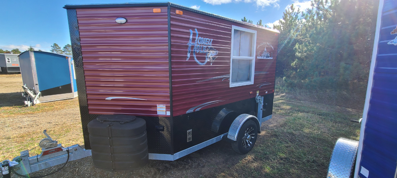 Ice Castle 6.5x10 Honey Hole  2026