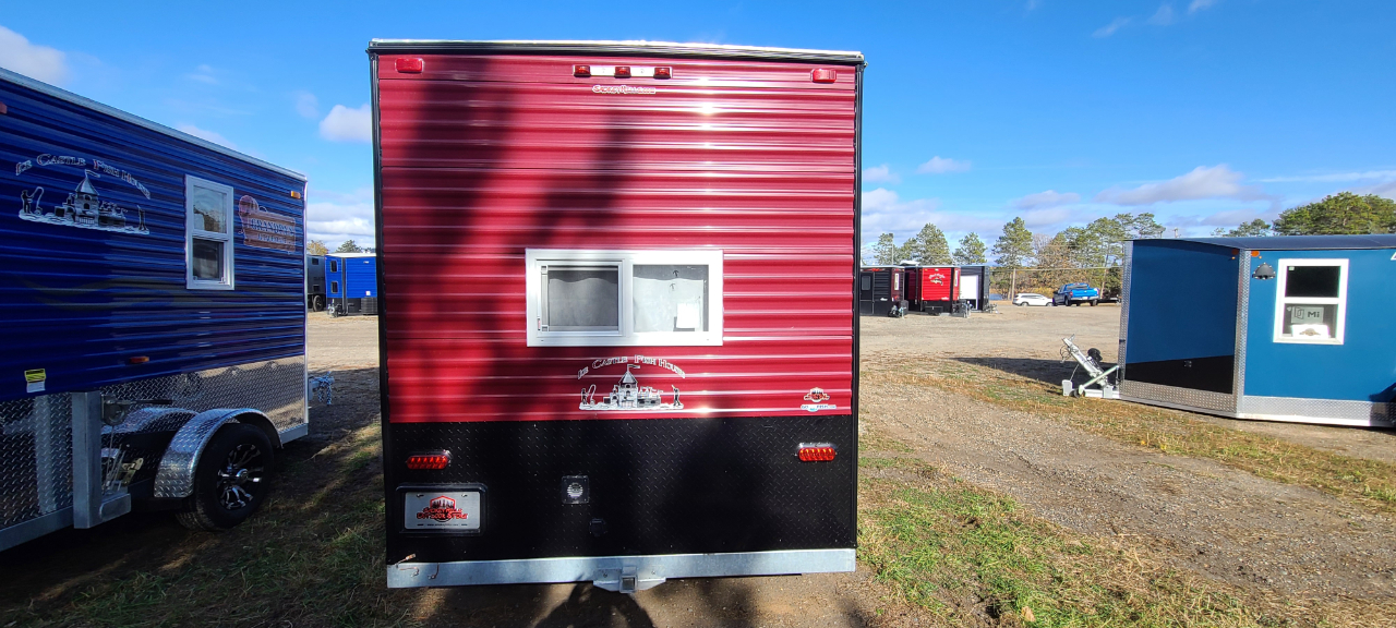 Ice Castle 6.5x10 Honey Hole  2026