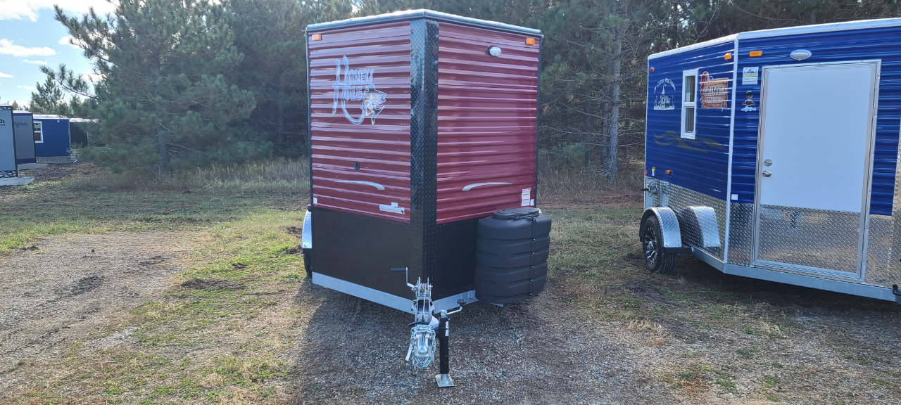 Ice Castle 6.5x10 Honey Hole  2026