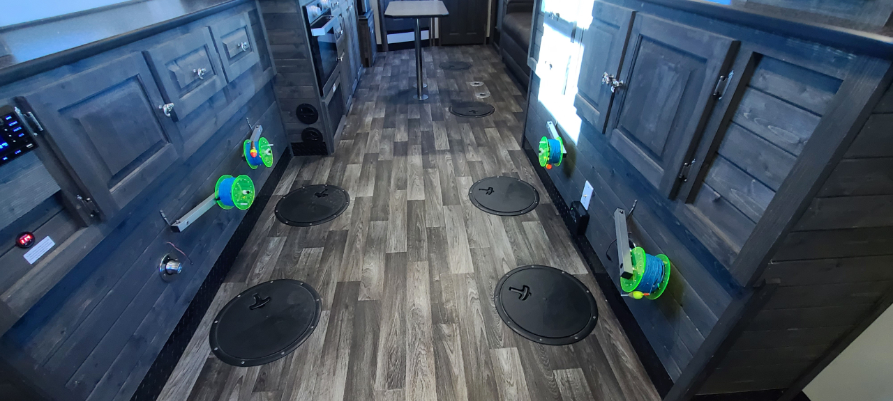 Ice Castle 8x28 Black Knight  2019 Ice Castle 8x28 Black Knight  2019