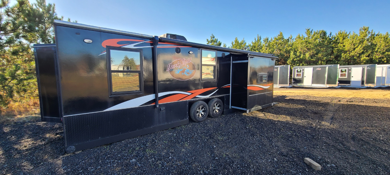 Ice Castle 8x28 Black Knight  2019 Ice Castle 8x28 Black Knight  2019