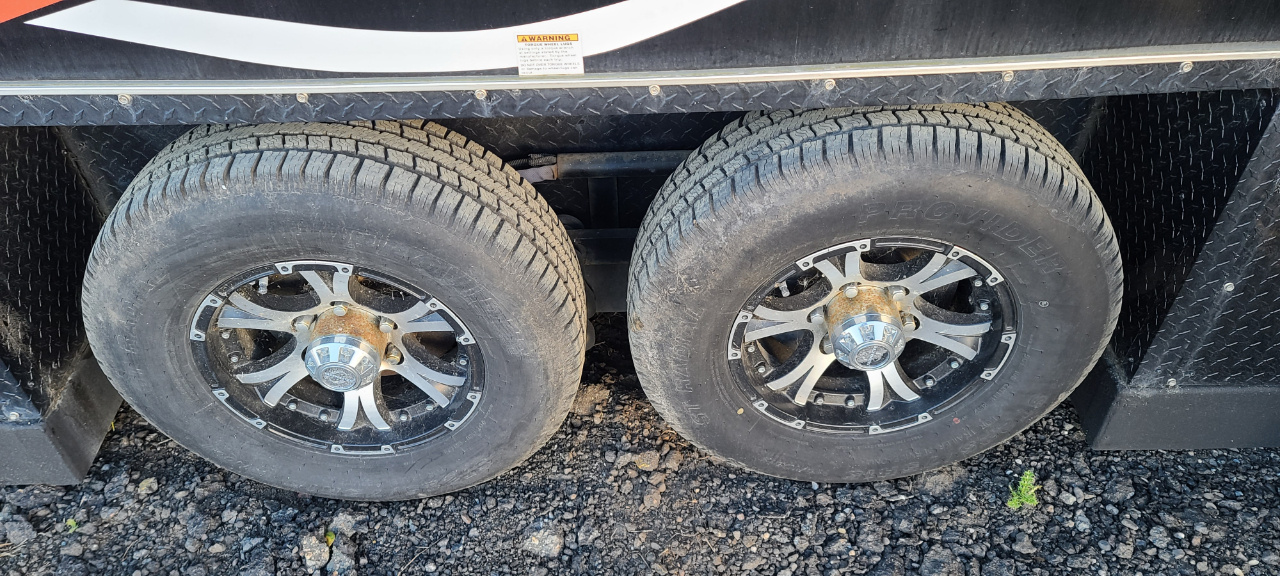 Ice Castle 8x28 Black Knight  2019 Ice Castle 8x28 Black Knight  2019