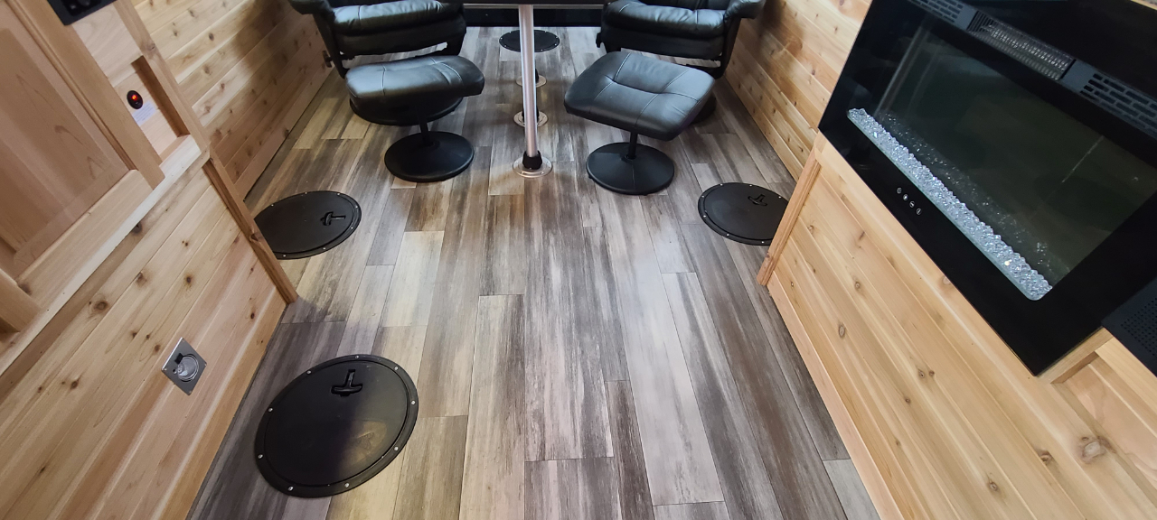 Ice Castle 8x26V Bear Cave  2026