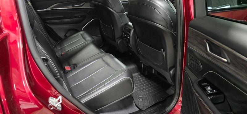 Jeep Grand Cherokee Overland 4WD 2023
