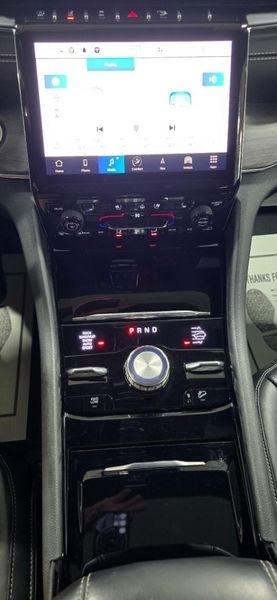 Jeep Grand Cherokee Overland 4WD 2023