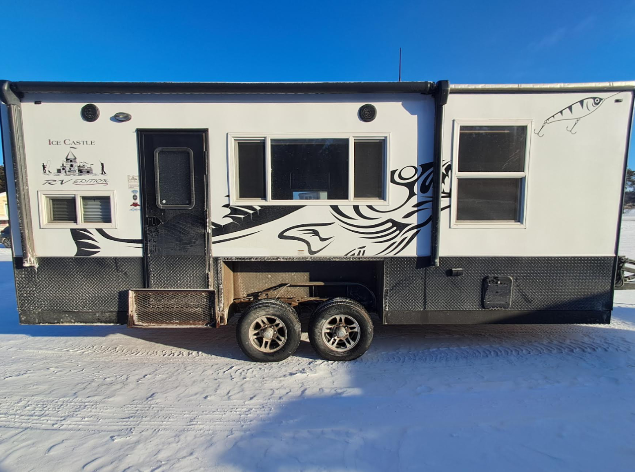 Ice Castle 8x21 RV Extreme III  2019