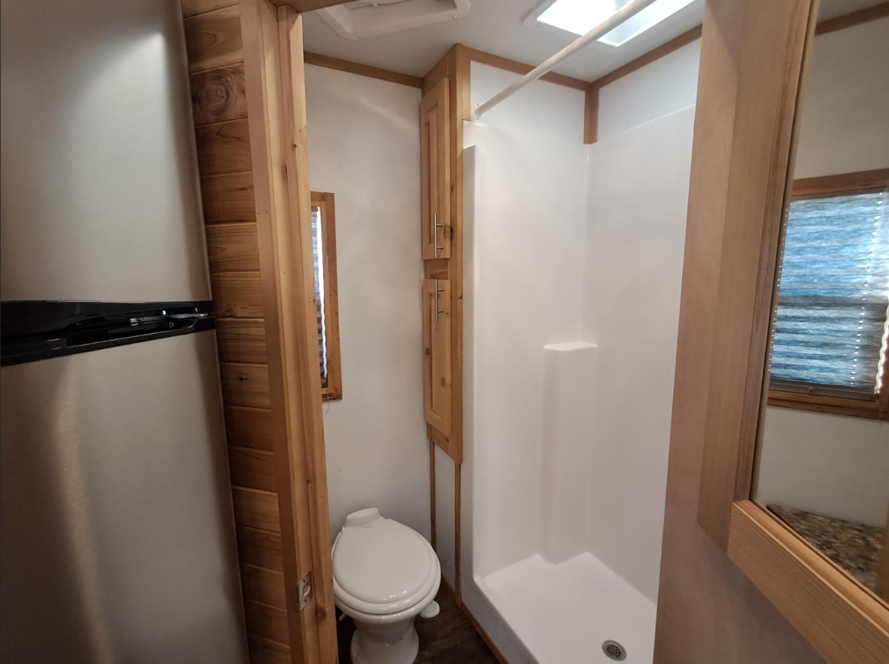 Ice Castle 8x21 RV Extreme III  2019