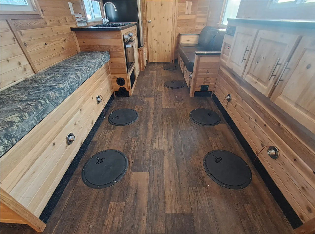 Ice Castle 8x21 RV Extreme III  2019