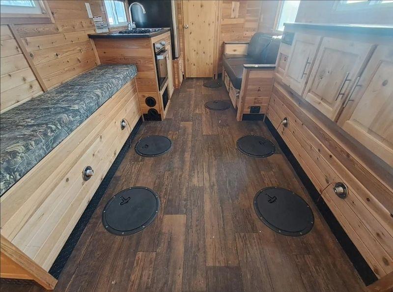 Ice Castle 8x21 RV Extreme III  2019
