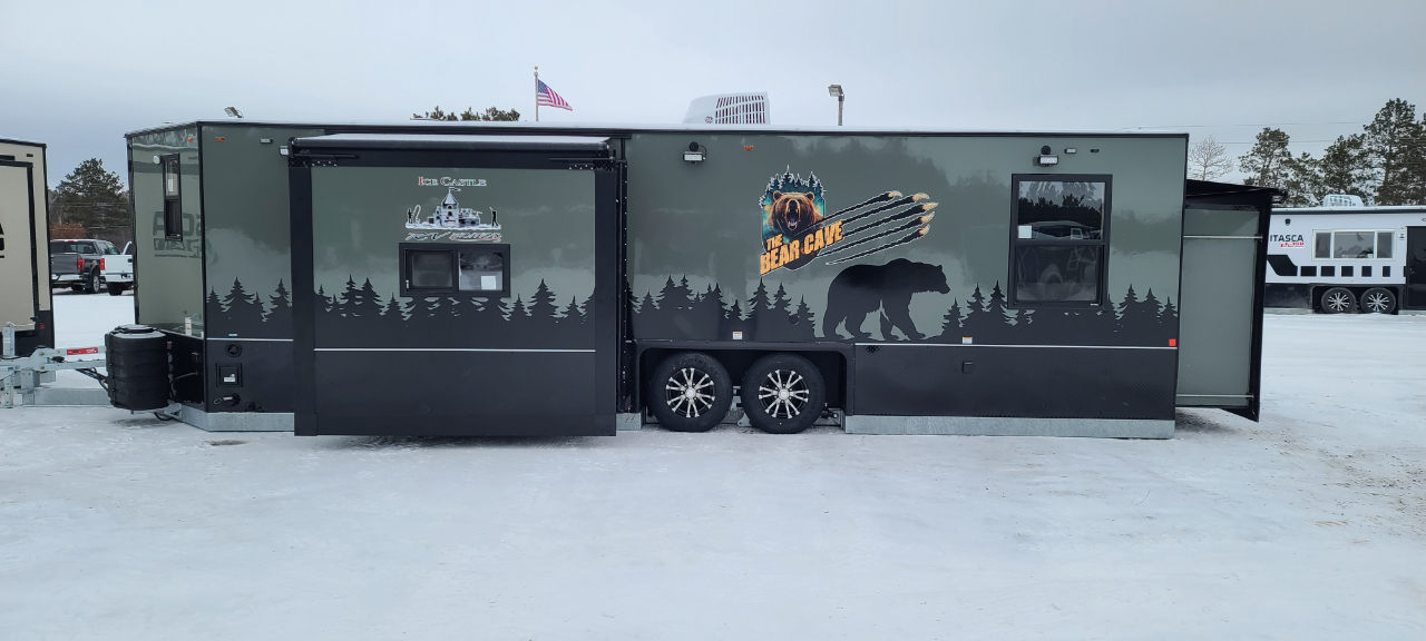 Ice Castle 8x26V Bear Cave  2026