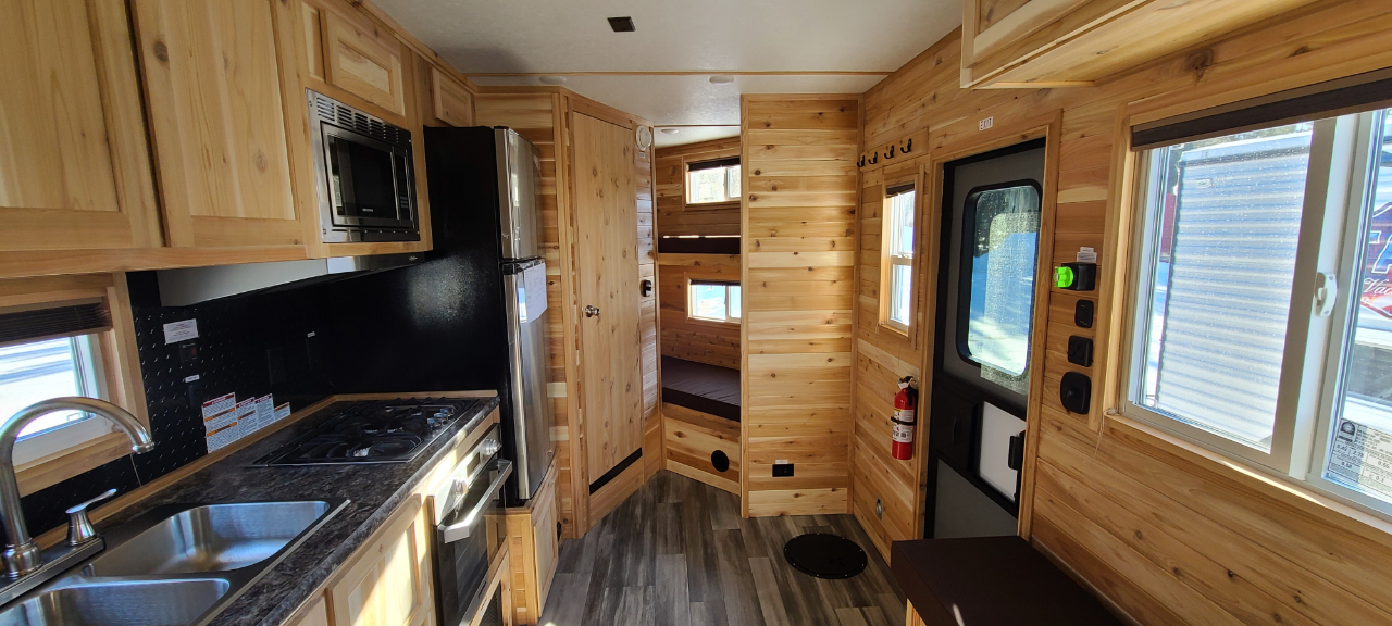 Ice Castle 8x21 Itasca ZR-21  2026