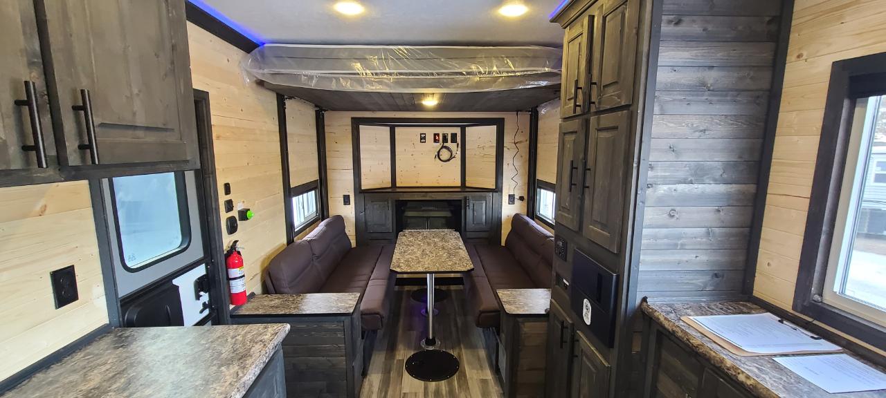 Ice Castle 8x28 Eagle EXT  2027