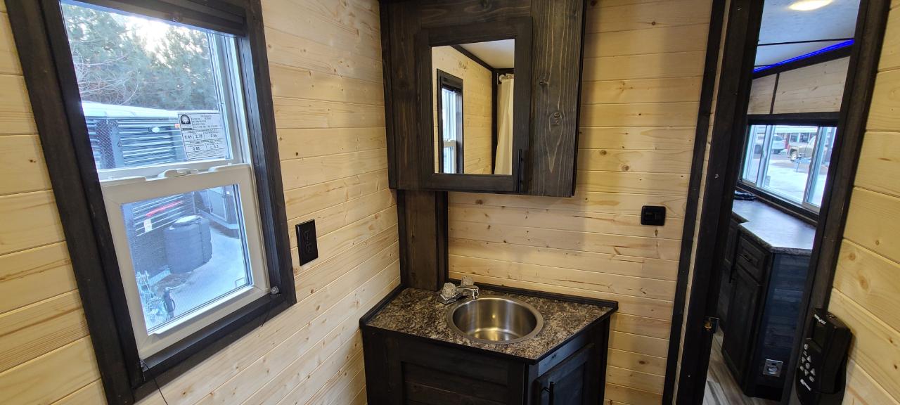 Ice Castle 8x28 Eagle EXT  2027