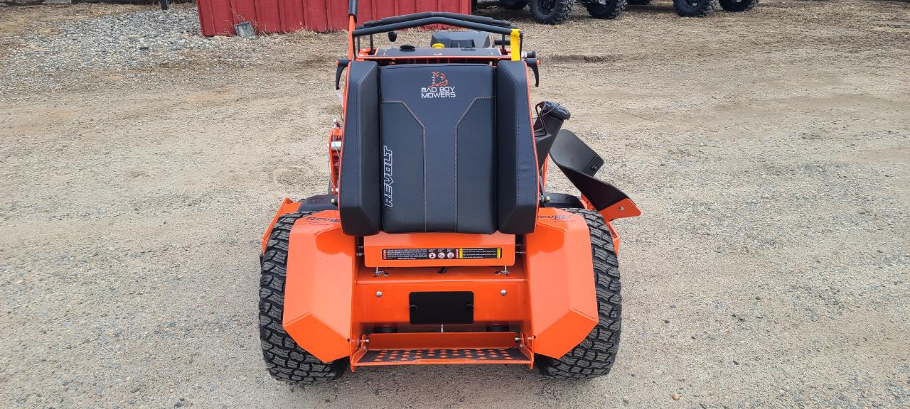 Bad Boy Mowers Revolt 54in Kawasaki EVO781 EFI 31HP  2026