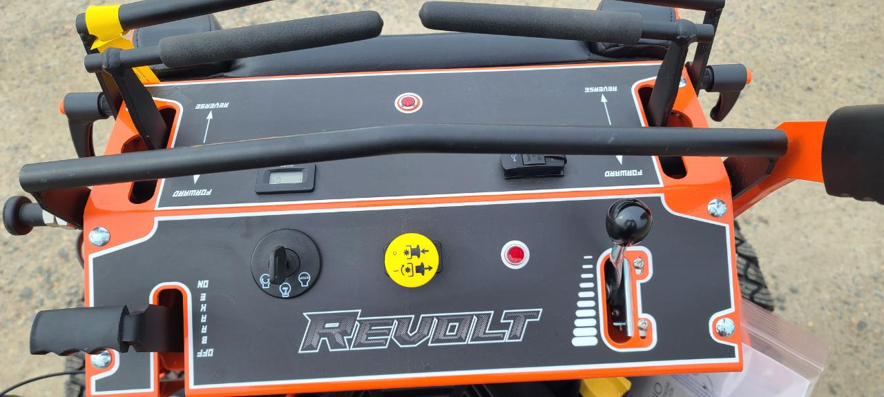 Bad Boy Mowers Revolt 54in Kawasaki EVO781 EFI 31HP  2026