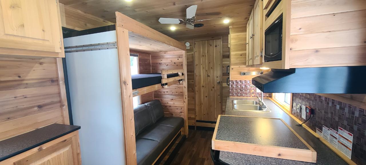 Ice Castle 8x26 Diamond  2017