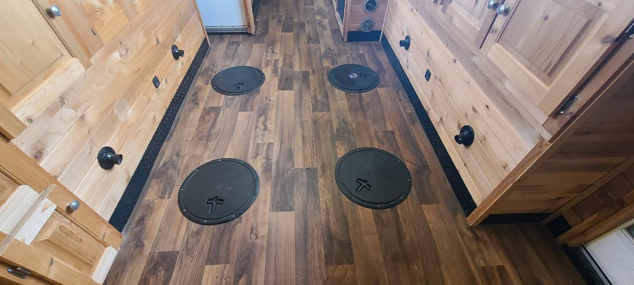 Ice Castle 8x26 Diamond  2017