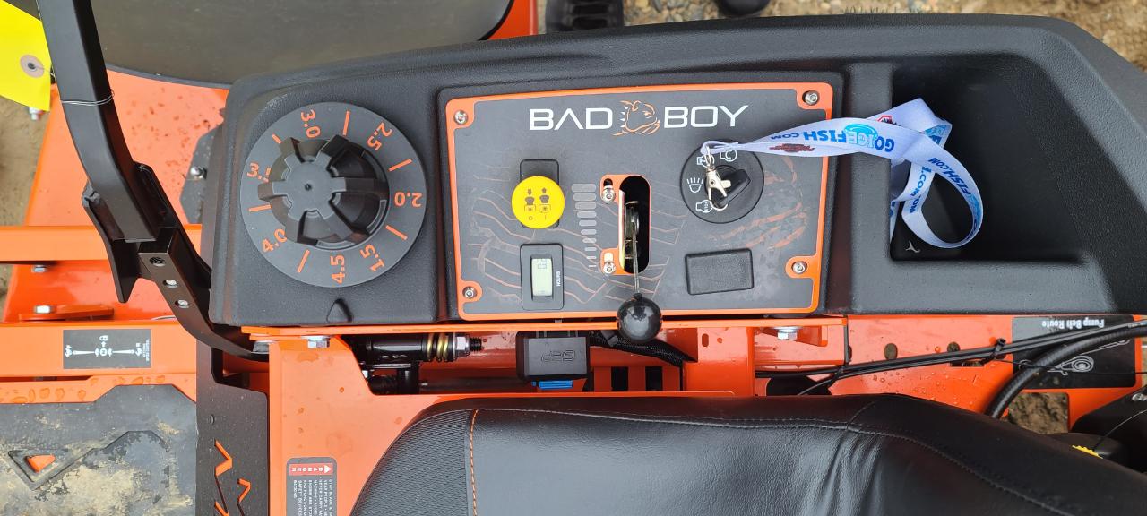 Bad Boy Mowers Magnum 54in Kawasaki FR651 22HP  2026