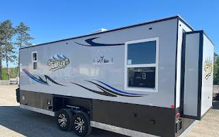 Ice Castle 8x21v Cross Country Traveler  2027
