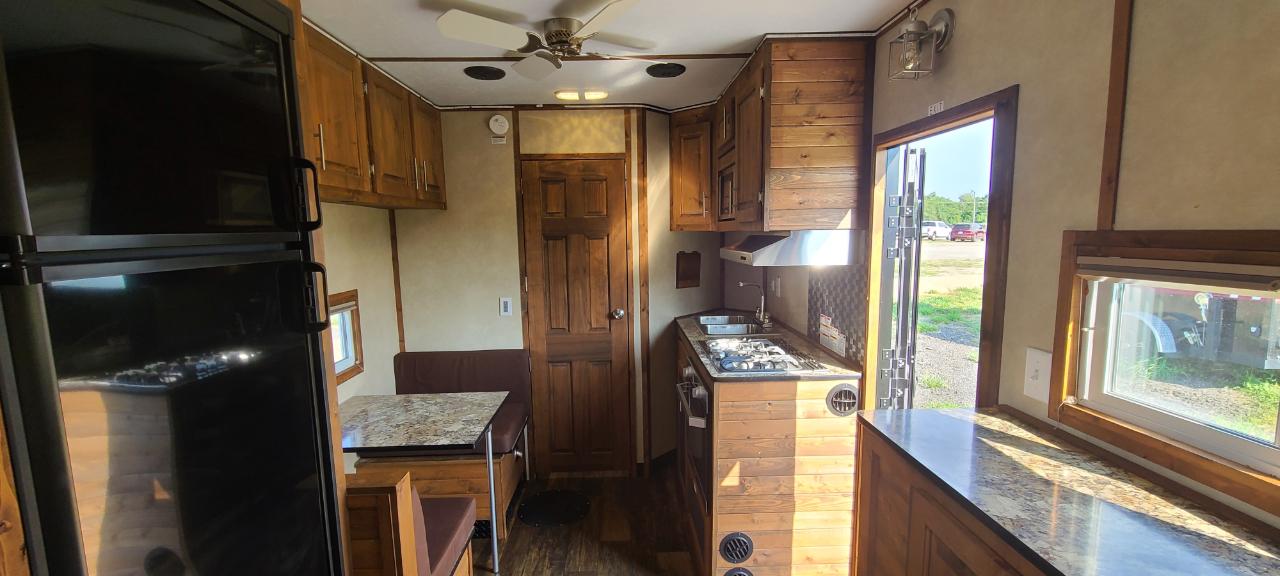 Ice Castle 8x21 RV Edition  2020