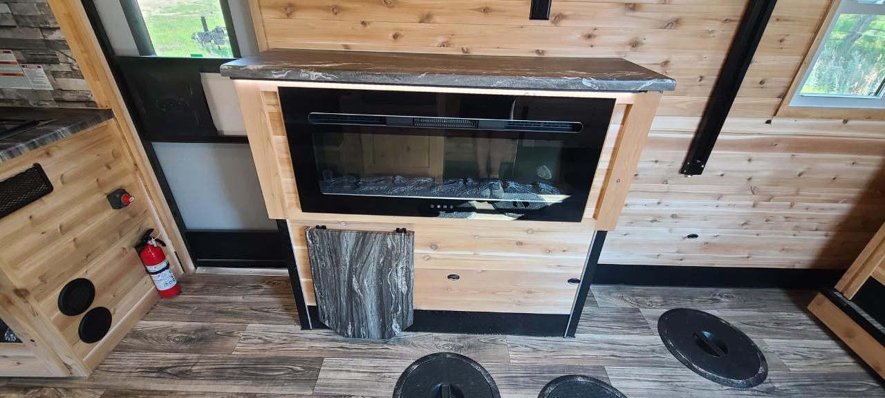 Glacier 17 RV EXP Elite  2027