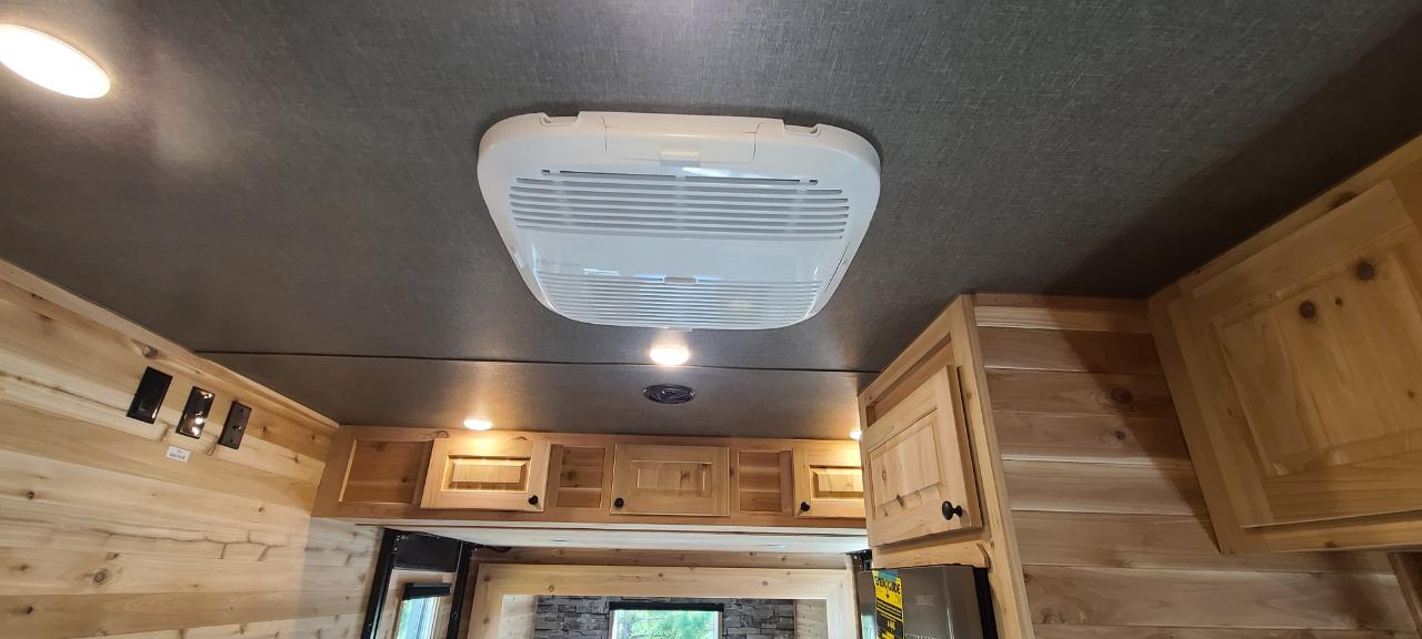 Glacier 17 RV EXP Elite  2027
