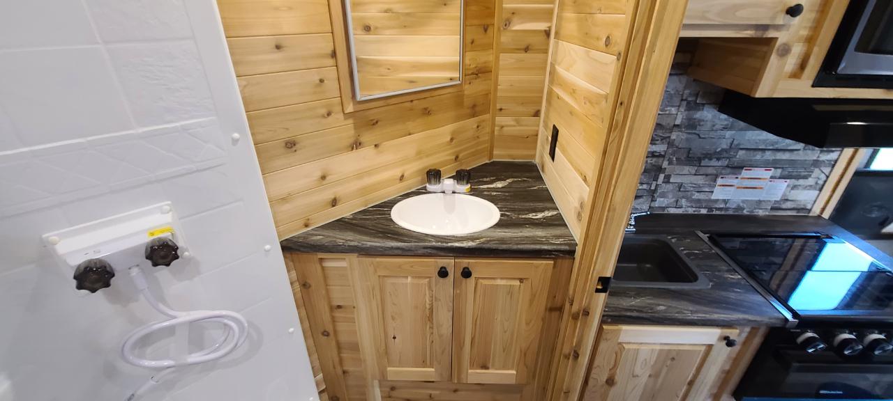 Glacier 17 RV EXP Elite  2027