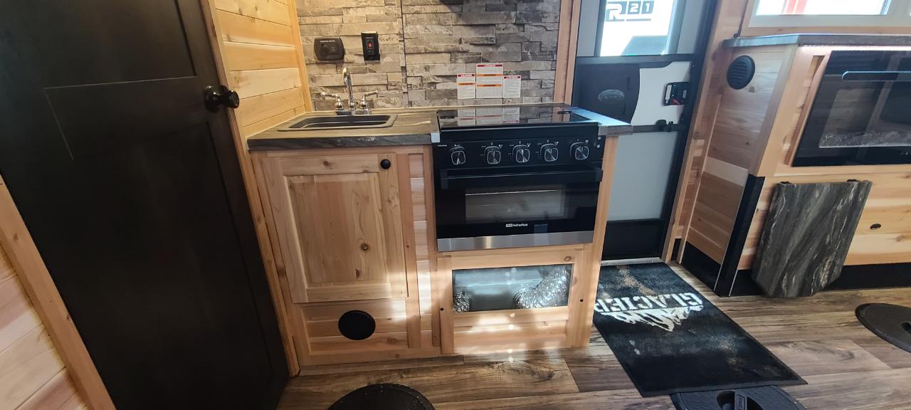 Glacier 17 RV EXP Elite  2027